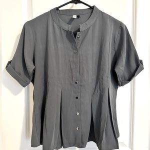 Casual buttoned down peplum top